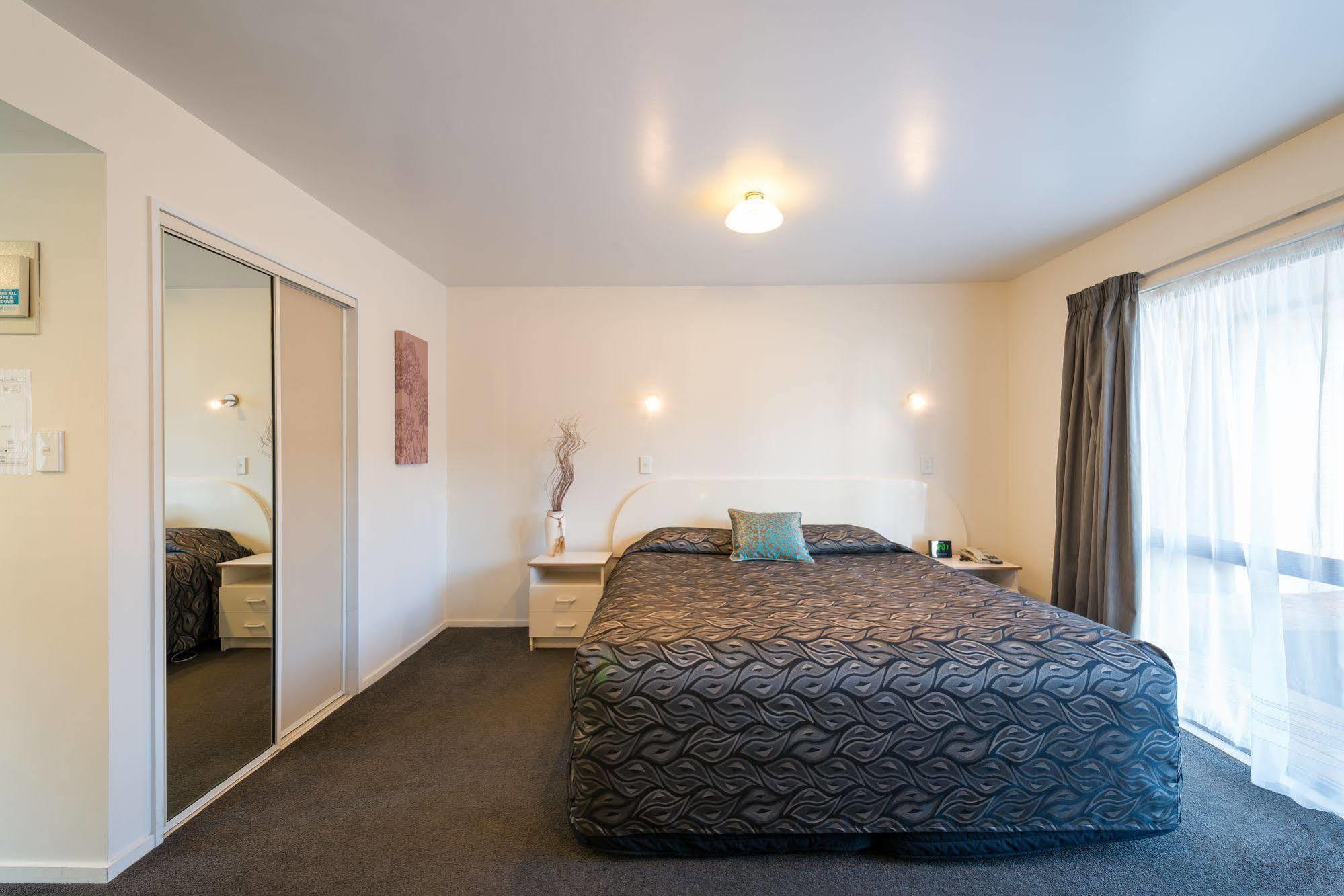 כרייסטצ'רץ' Annabelle Court Motel מראה חיצוני תמונה